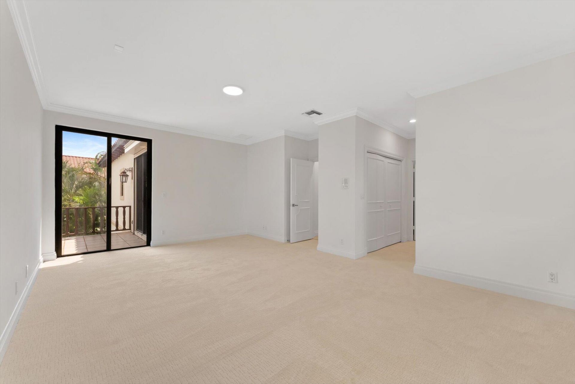 5841 N Ocean Boulevard, Unit F2, Ocean Ridge, FL 33435 Photo