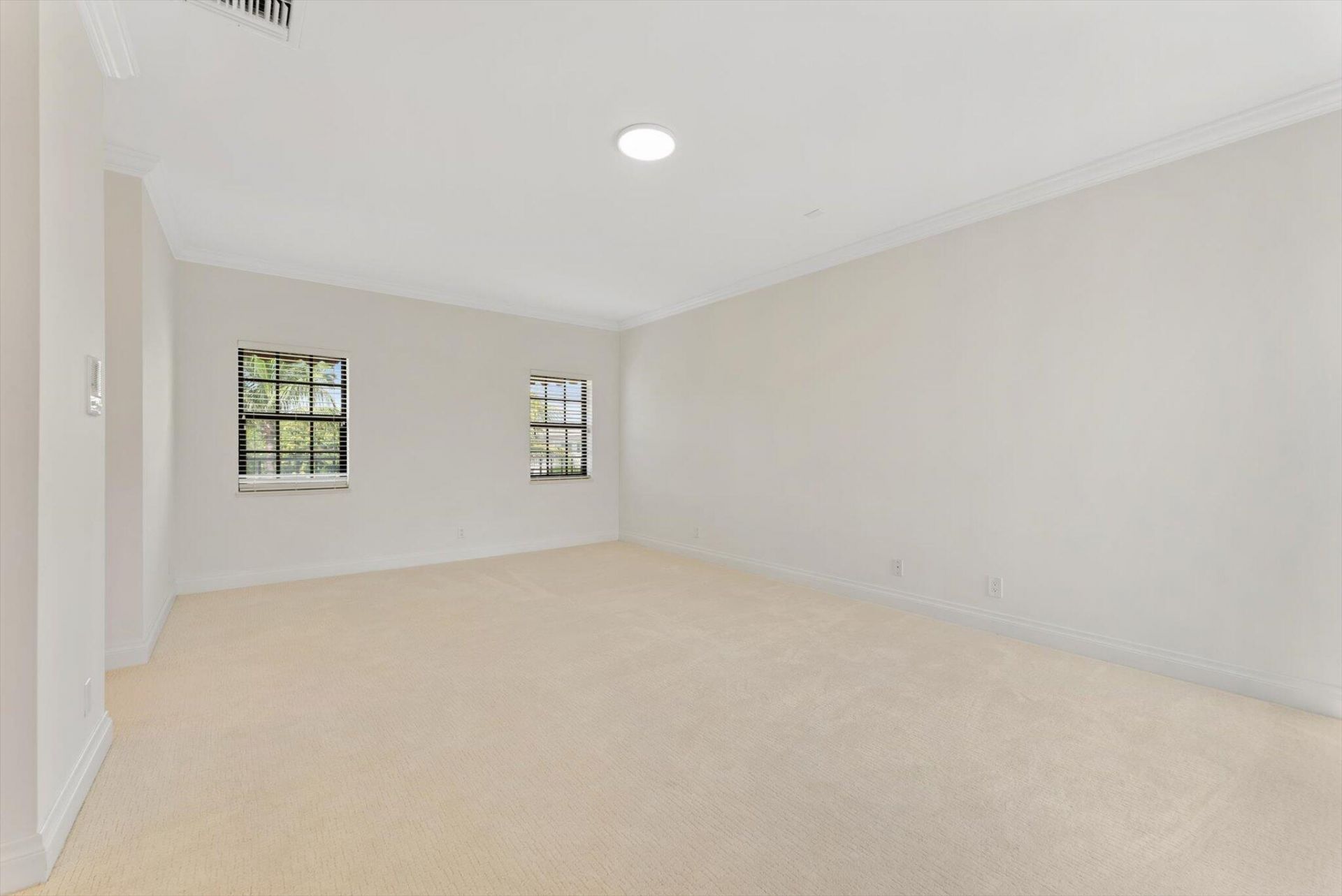 5841 N Ocean Boulevard, Unit F2, Ocean Ridge, FL 33435 Photo