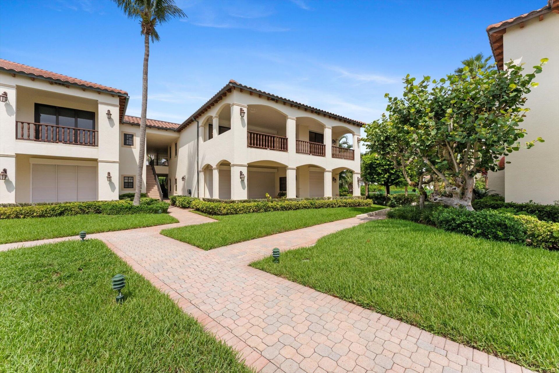 5841 N Ocean Boulevard, Unit F2, Ocean Ridge, FL 33435 Photo