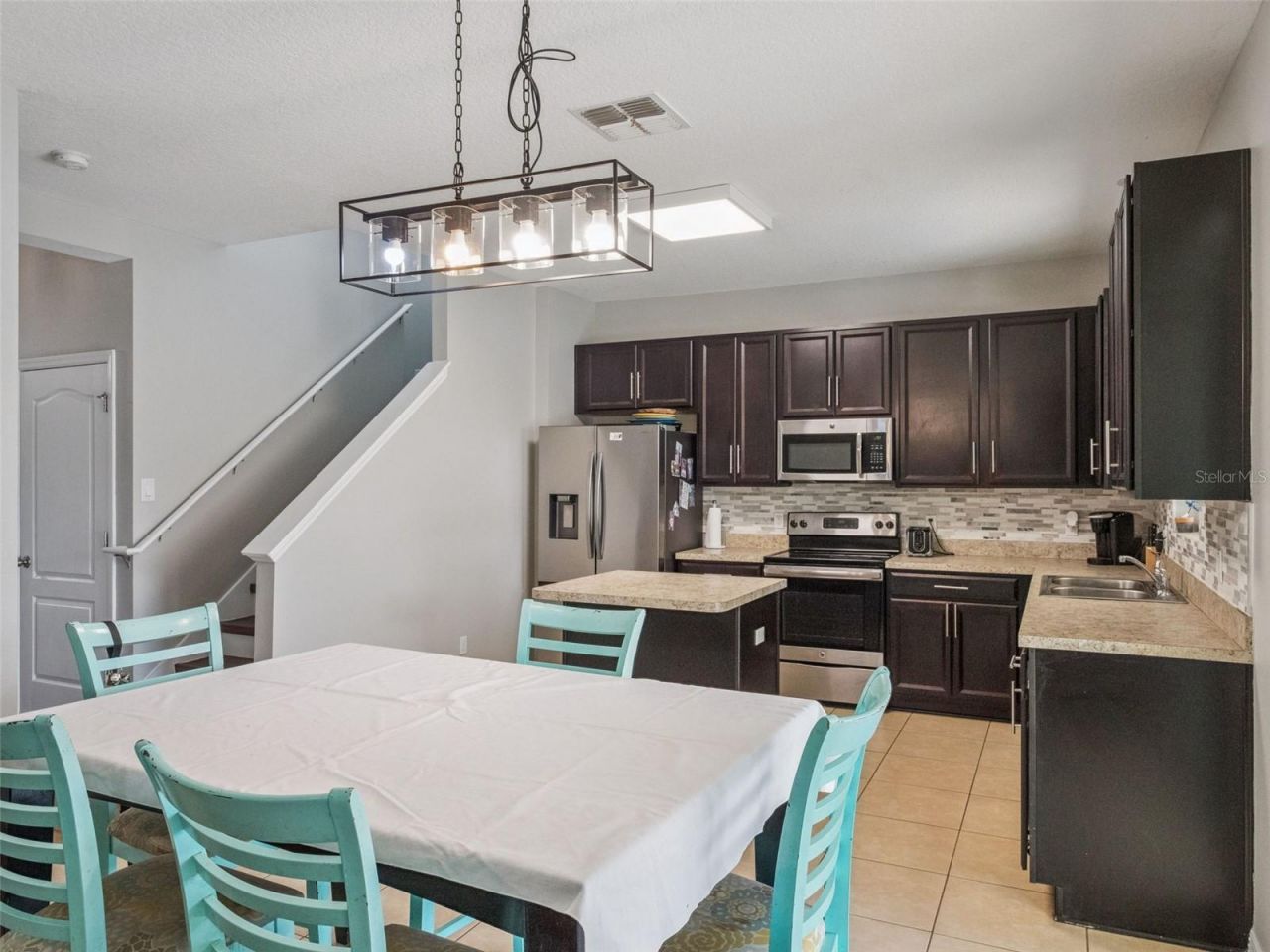 2566 Limerick Circle, Grand Island, FL 32735 Photo