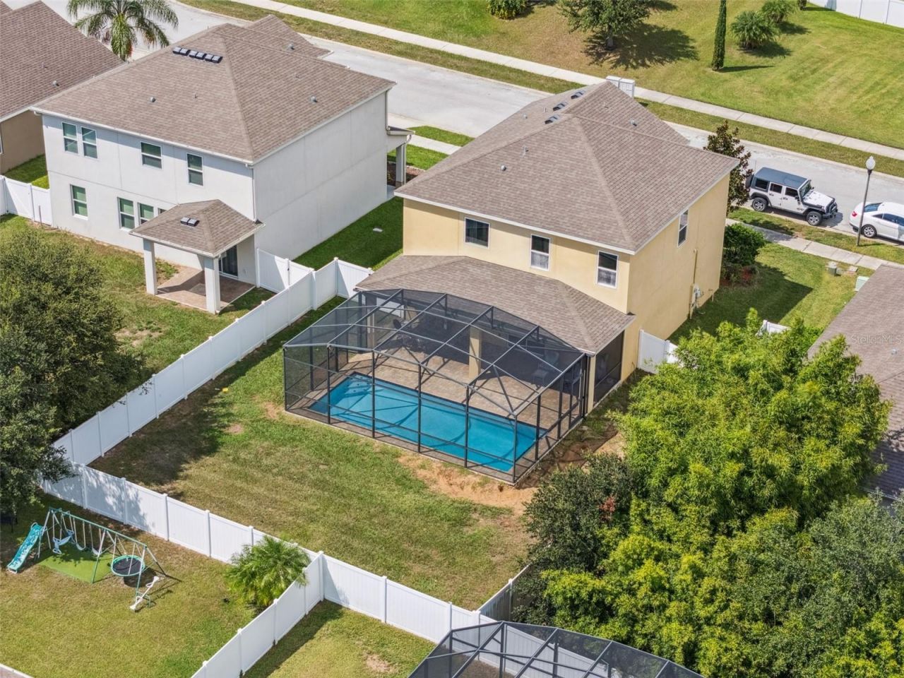 2566 Limerick Circle, Grand Island, FL 32735 Photo