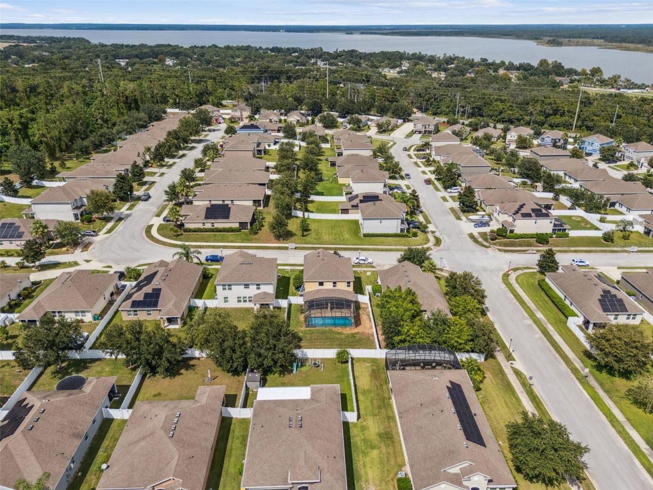 2566 Limerick Circle, Grand Island, FL 32735 Photo