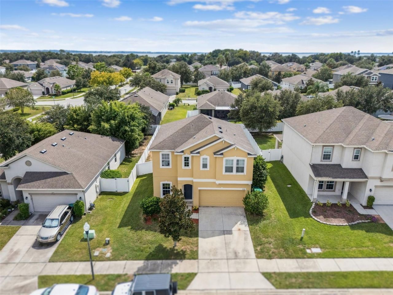 2566 Limerick Circle, Grand Island, FL 32735 Photo