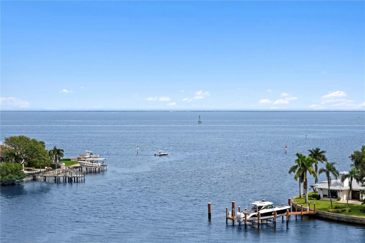 1325 Snell Isle Boulevard Ne, Unit 711, Saint Petersburg, FL 33704 Photo