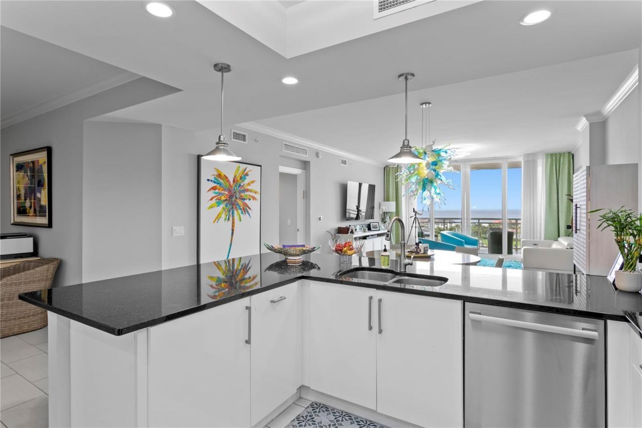 1325 Snell Isle Boulevard Ne, Unit 711, Saint Petersburg, FL 33704 Photo