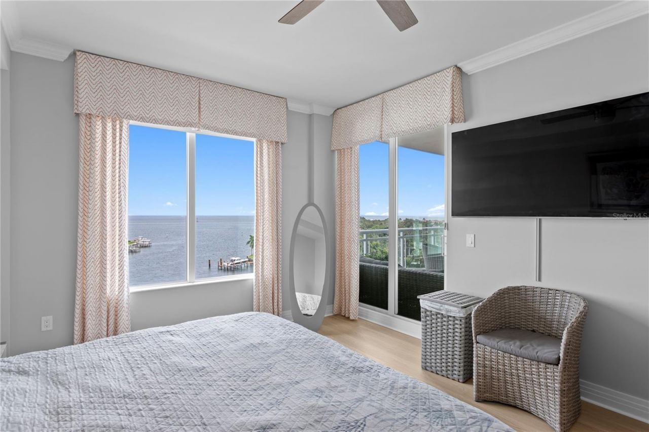 1325 Snell Isle Boulevard Ne, Unit 711, Saint Petersburg, FL 33704 Photo