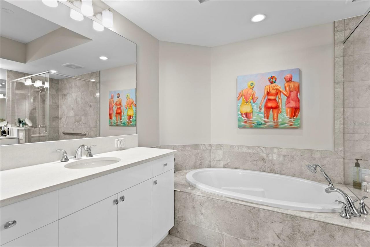 1325 Snell Isle Boulevard Ne, Unit 711, Saint Petersburg, FL 33704 Photo