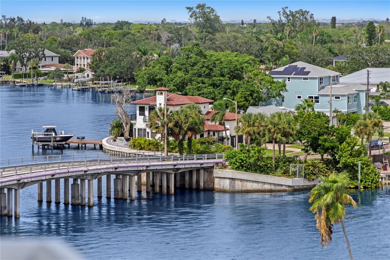 1325 Snell Isle Boulevard Ne, Unit 711, Saint Petersburg, FL 33704 Photo