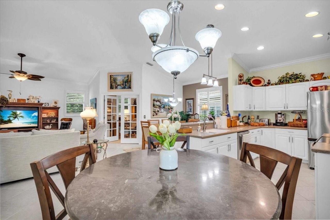 235 Auburn Woods Circle, Venice, FL 34292 Photo