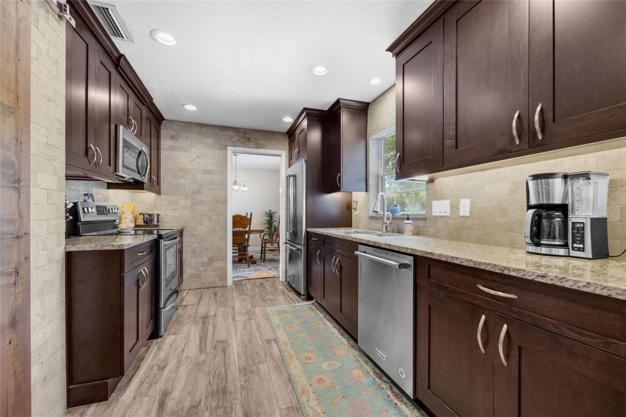 4400 NW 17th Place, Gainesville, FL 32605 Photo