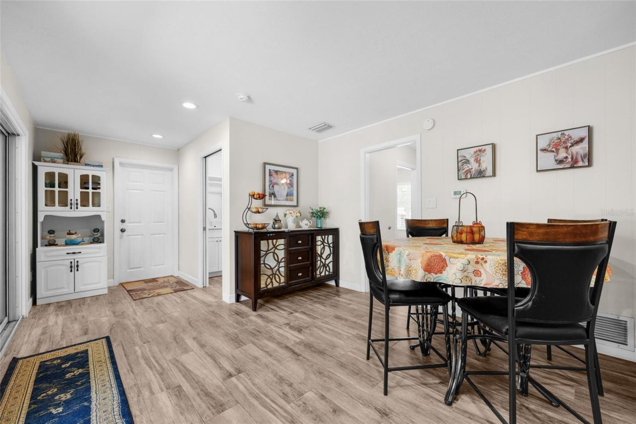 4400 NW 17th Place, Gainesville, FL 32605 Photo