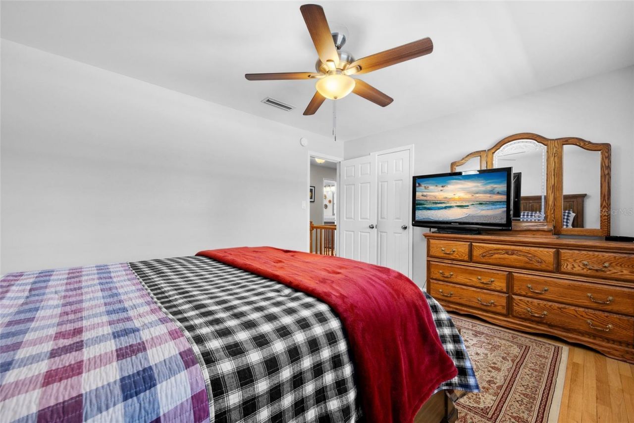 4400 NW 17th Place, Gainesville, FL 32605 Photo