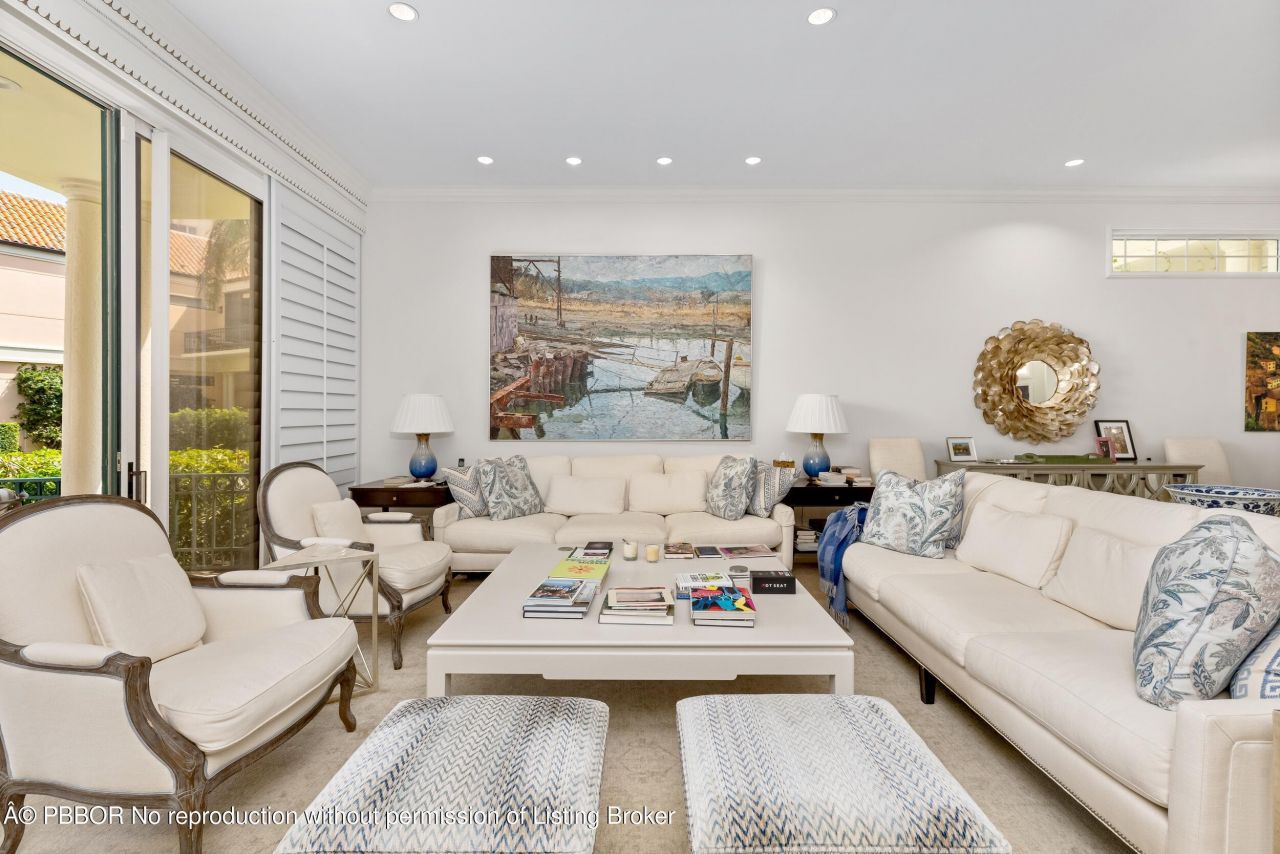 307 Everglade Avenue, Unit n/a, Palm Beach, FL 33480 Photo