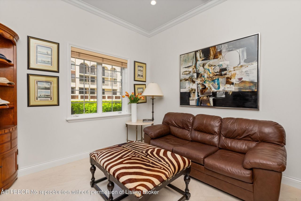 307 Everglade Avenue, Unit n/a, Palm Beach, FL 33480 Photo