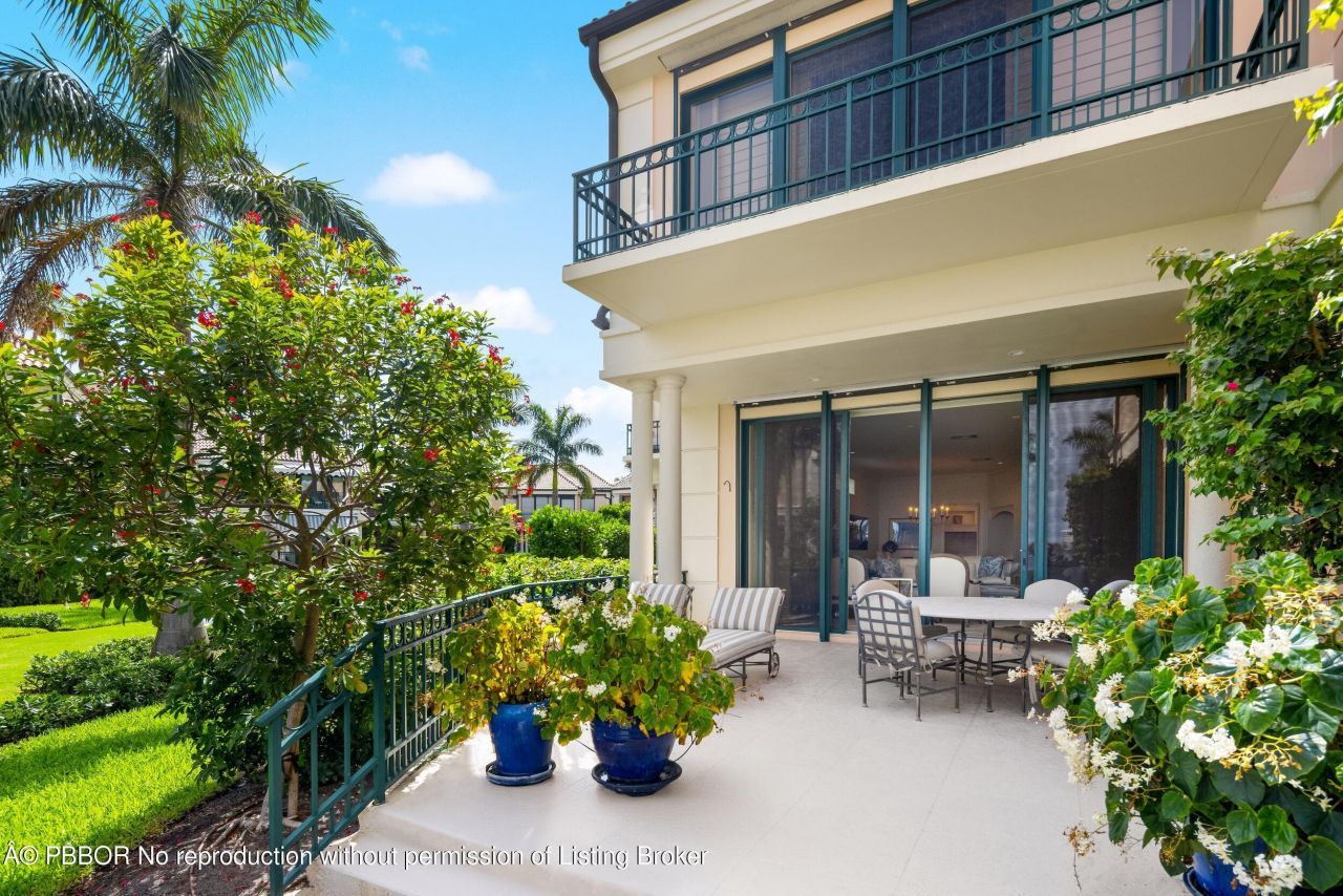 307 Everglade Avenue, Unit n/a, Palm Beach, FL 33480 Photo