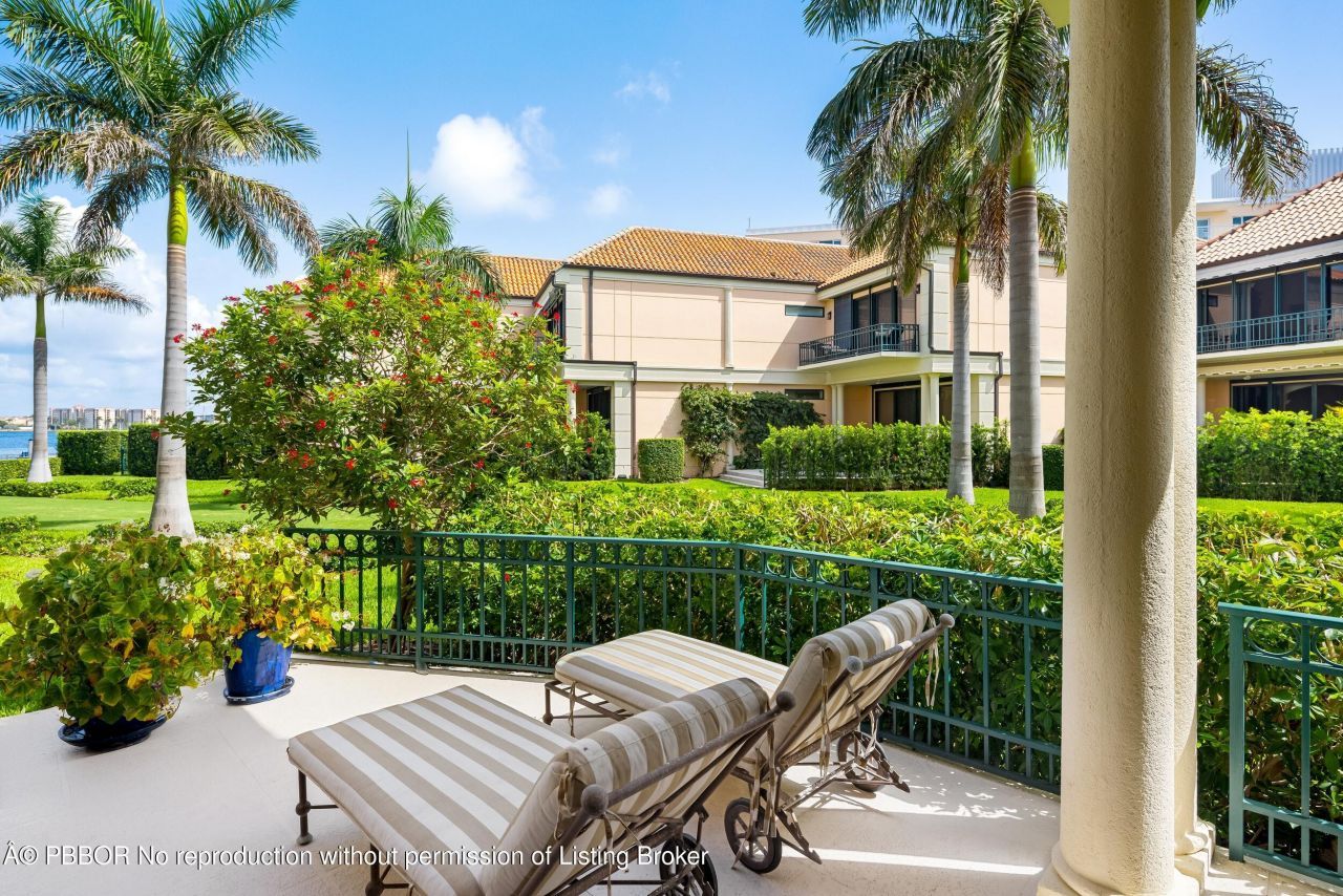 307 Everglade Avenue, Unit n/a, Palm Beach, FL 33480 Photo