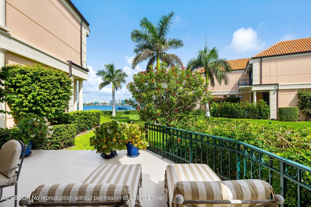 307 Everglade Avenue, Unit n/a, Palm Beach, FL 33480 Photo