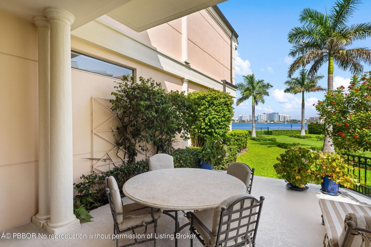 307 Everglade Avenue, Unit n/a, Palm Beach, FL 33480 Photo