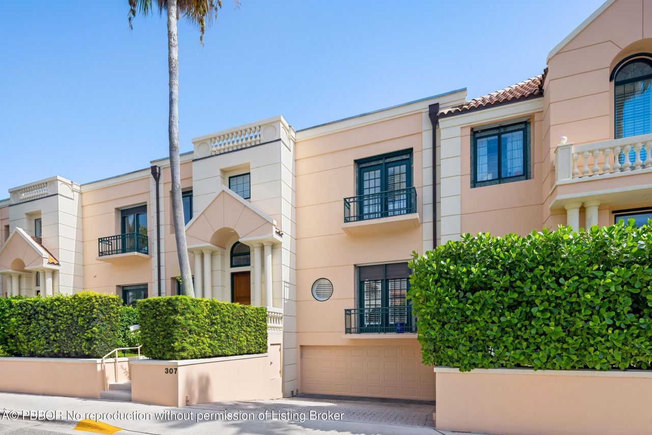 307 Everglade Avenue, Unit n/a, Palm Beach, FL 33480 Photo