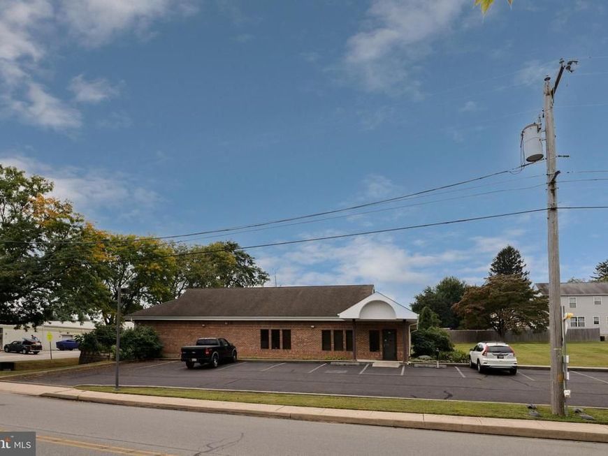 475 Kedron Avenue, Folsom, PA 19033 Main Photo