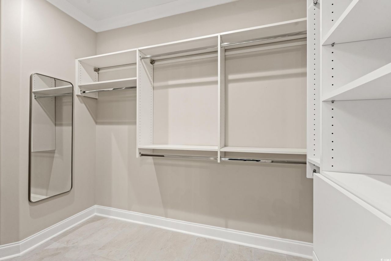 407 N Highland Way Photo 5