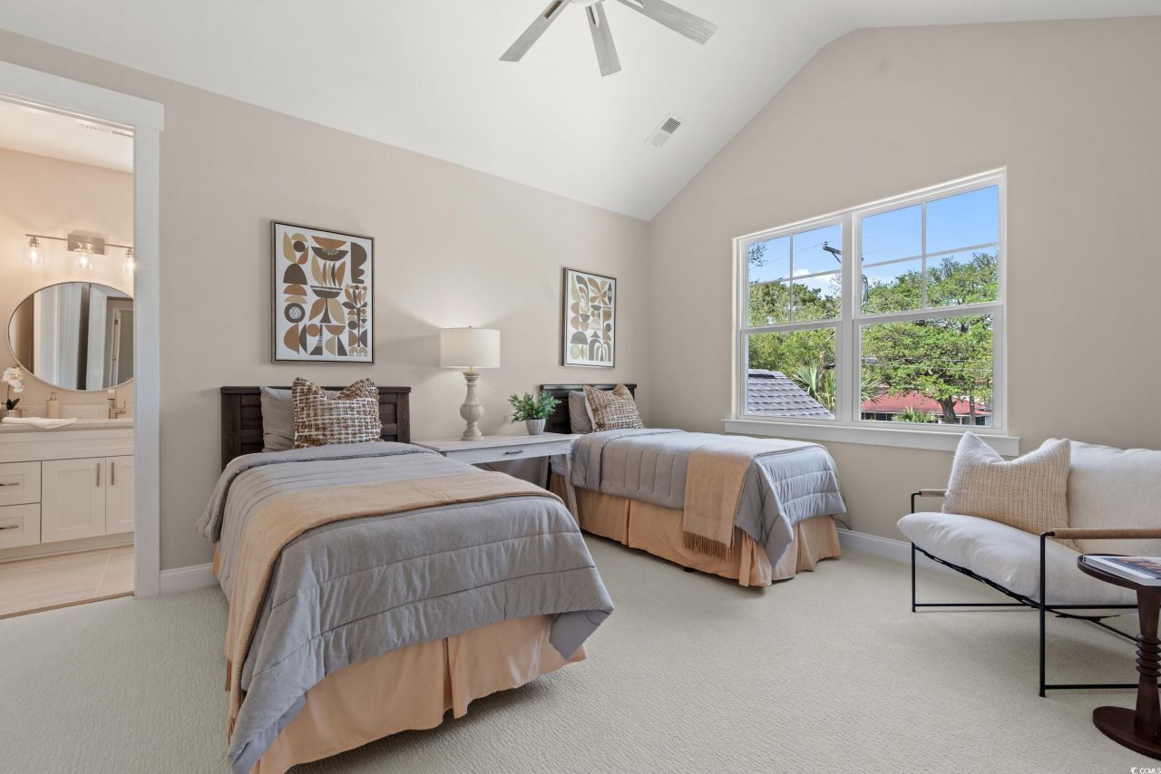 407 N Highland Way Photo 7