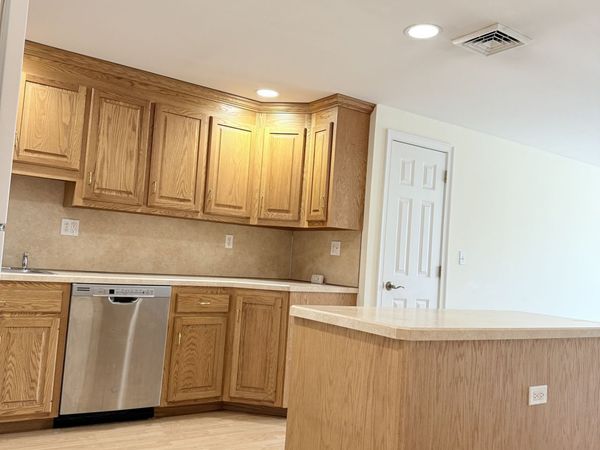 380 Main, Unit 13, Wallingford, CT 06492