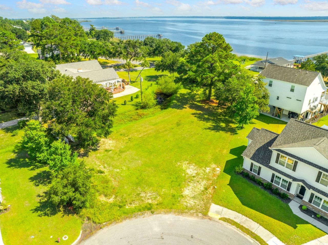 309 Chaff Ct. Photo 23