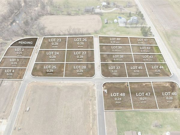 103 Meadow Drive , Shellsburg, IA 52332