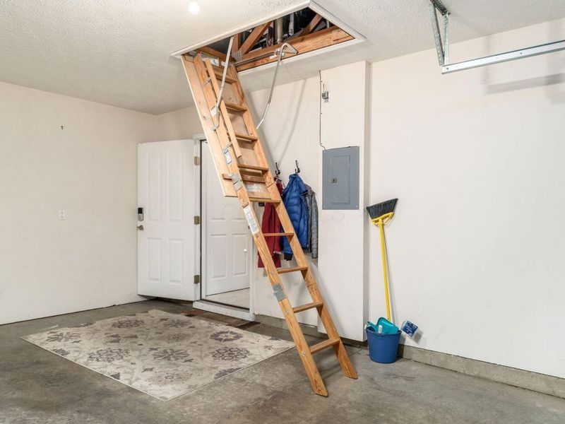 6516 Lakeview Circle, Canal Winchester, OH 43110 Photo 33