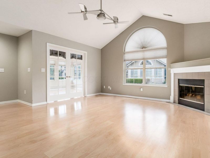 6516 Lakeview Circle, Canal Winchester, OH 43110 Photo 9