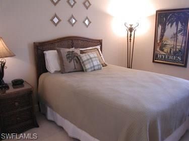 2312 Island Cove Cir, Naples, FL 34109 Photo