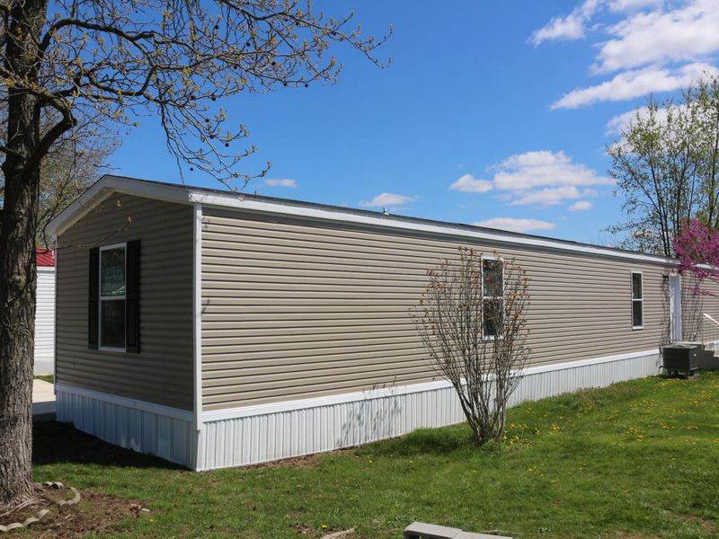 6275 Cherokee Lane, Orient, OH 43146 Photo 2