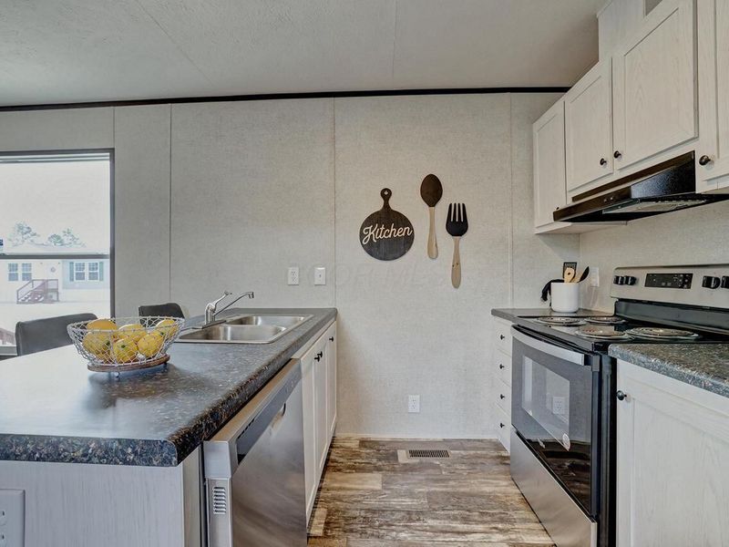 6275 Cherokee Lane, Orient, OH 43146 Photo 8