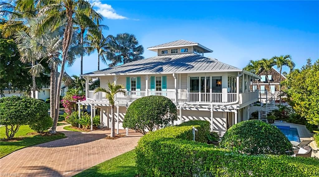 877 7th St S, Naples, FL 34102 Photo