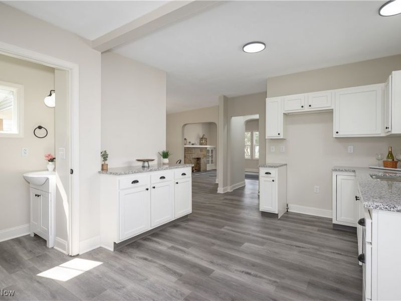 687 Moreley Avenue, Akron, OH 44320 Photo 14