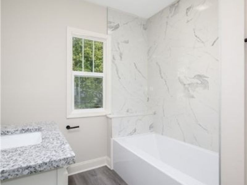 687 Moreley Avenue, Akron, OH 44320 Photo 23