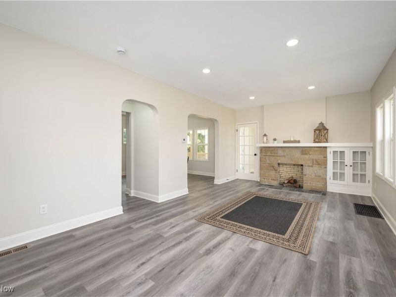 687 Moreley Avenue, Akron, OH 44320 Photo 5