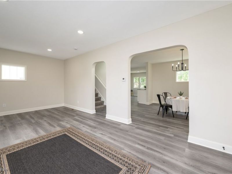 687 Moreley Avenue, Akron, OH 44320 Photo 6