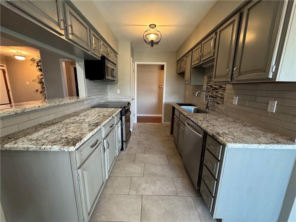 4401 TOBY Lane Metairie, LA 70003