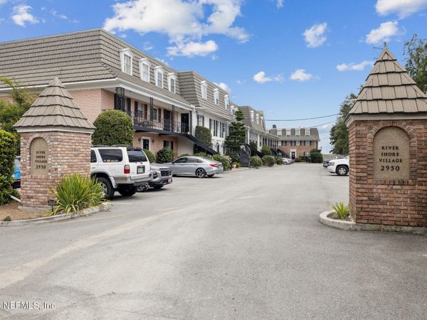 2950 ST JOHNS Avenue, Unit 10, Jacksonville, FL 32205