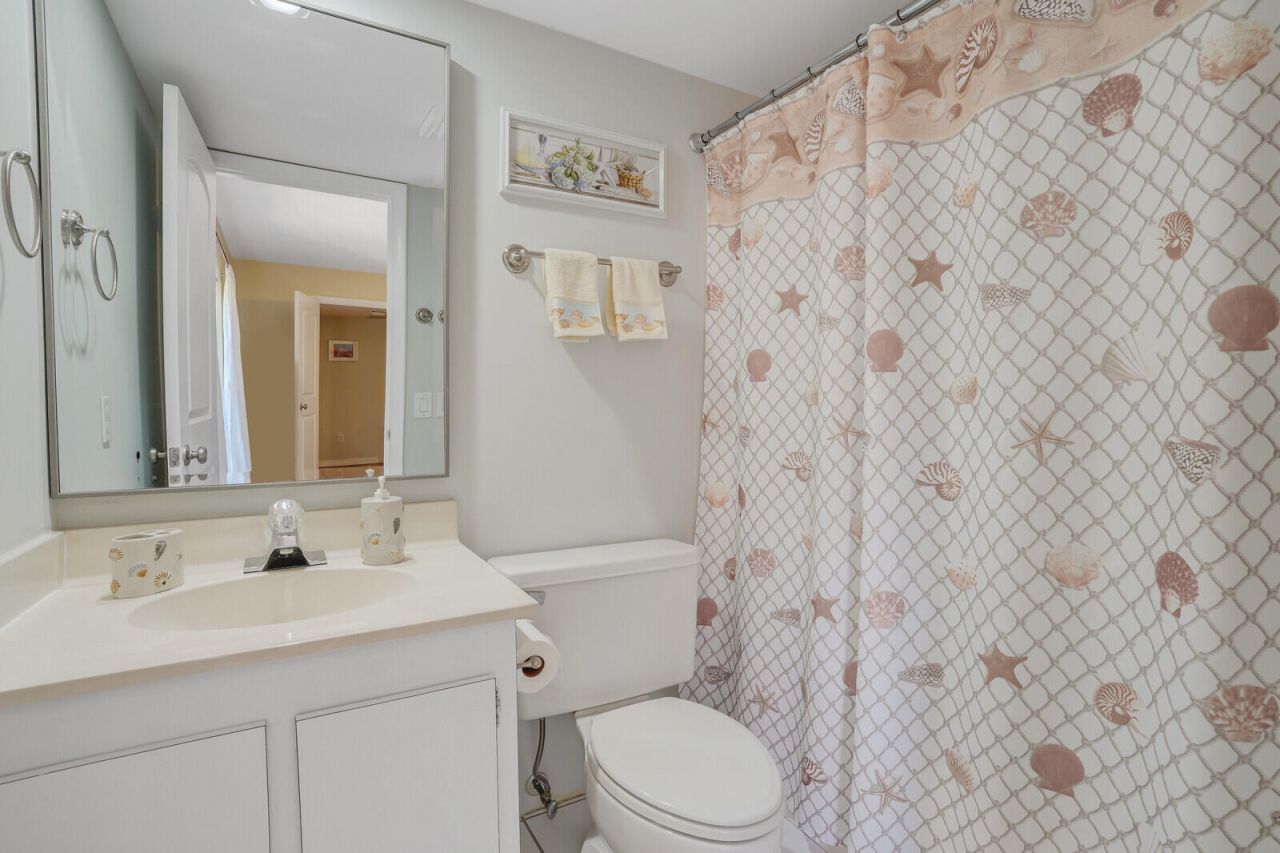 825 Center Street, Unit 14a, Jupiter, FL 33458 Photo