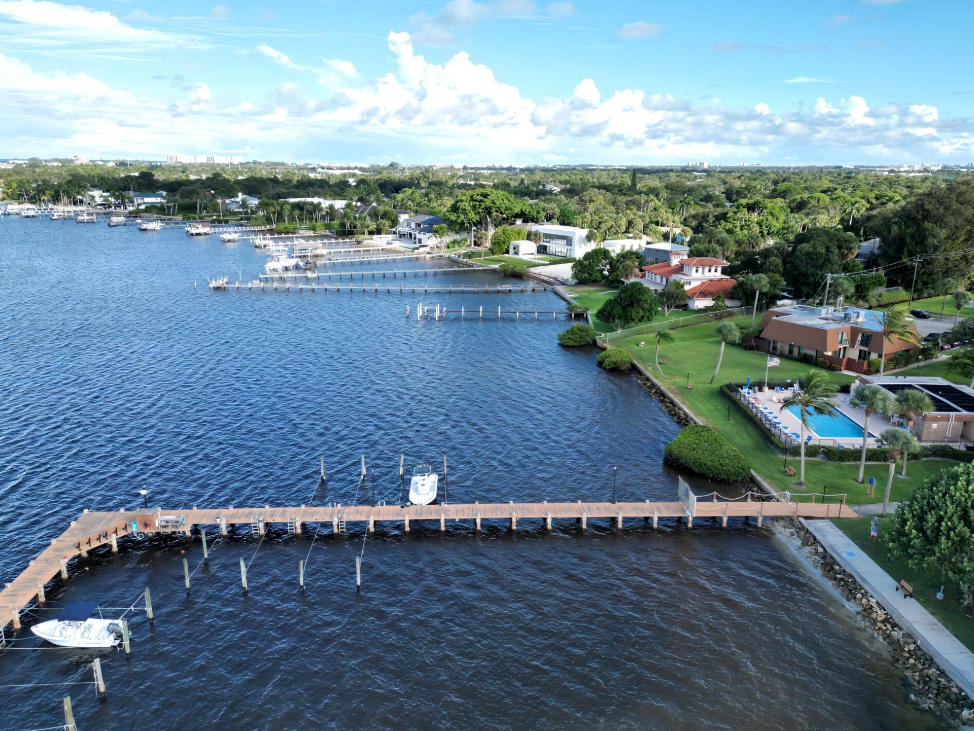 825 Center Street, Unit 14a, Jupiter, FL 33458 Photo