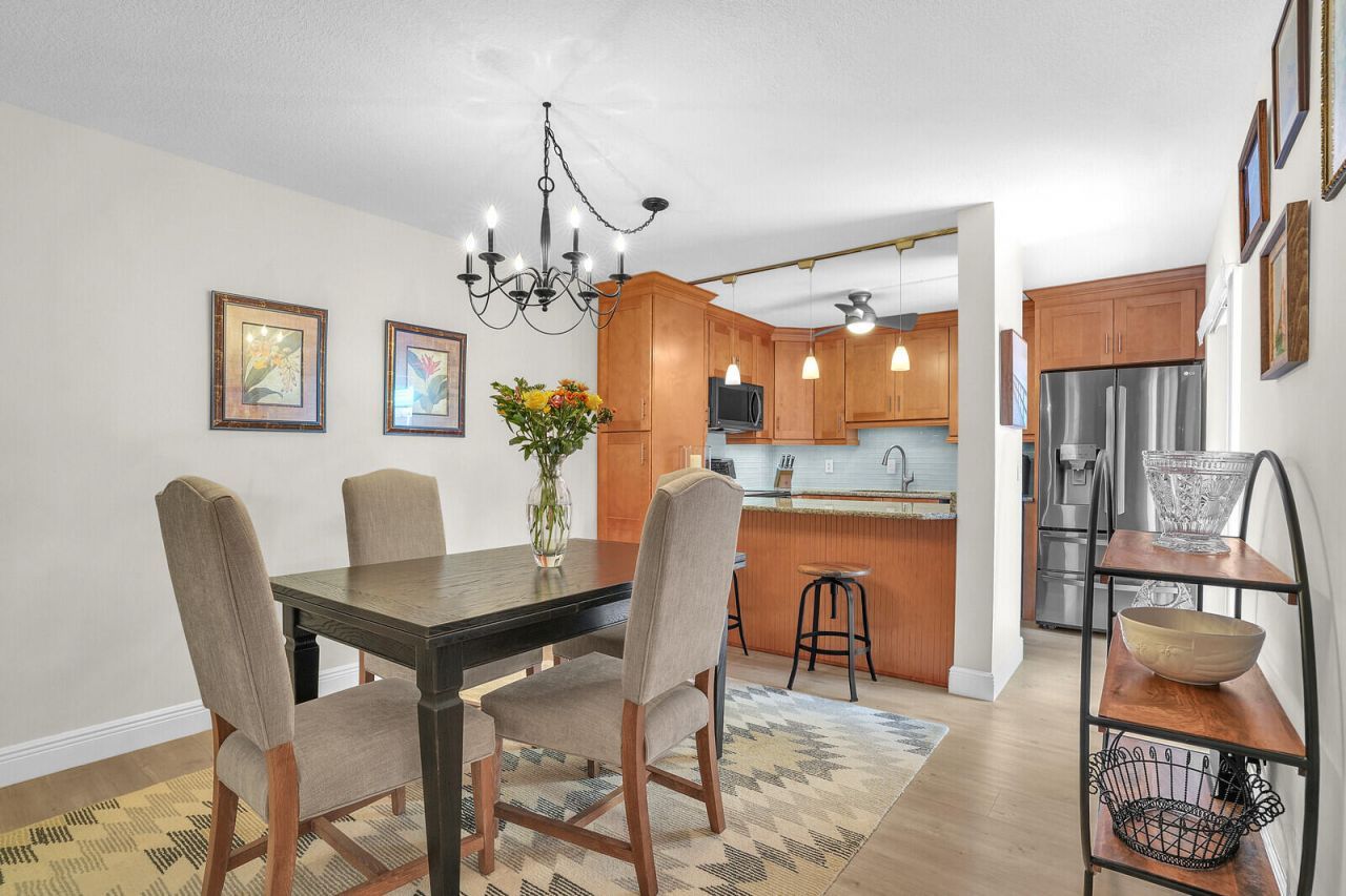 825 Center Street, Unit 14a, Jupiter, FL 33458 Photo