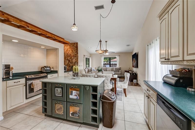 1962 NW 110th Lane, Coral Springs, FL 33071 Photo