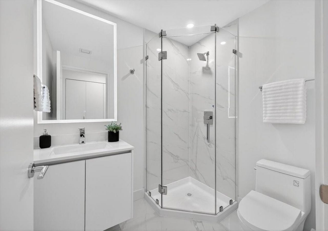 700 NE 24th Street, Unit 4802, Miami, FL 33137 Photo