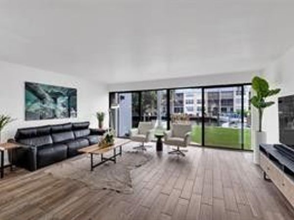 1100 SE 5th Court, Unit 45, Pompano Beach, FL 33060