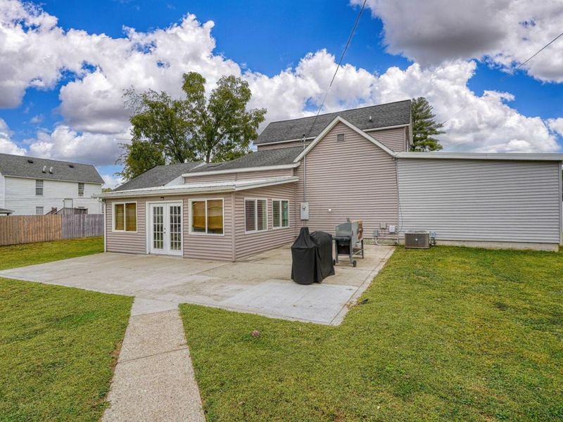 8 Fleetwood Avenue, Jackson, OH 45640 Photo 2