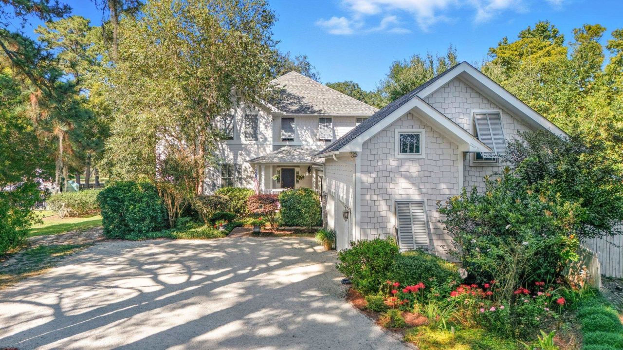 151 Angel Oak Dr. Photo 2