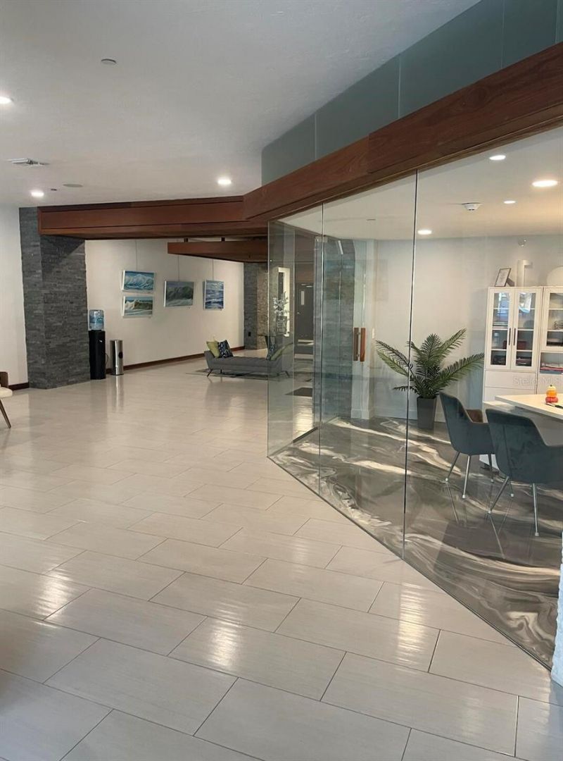 101 S Gulfstream Avenue, Unit 10B, Sarasota, FL 34236 Photo